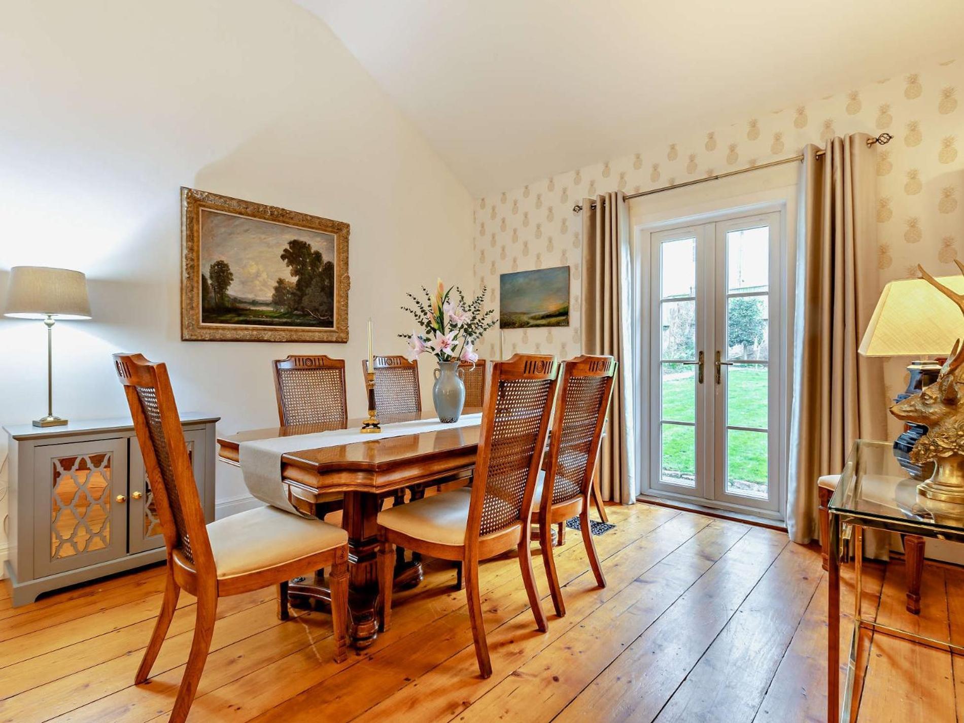 Holiday home 4 Bed In 94002 Torquay